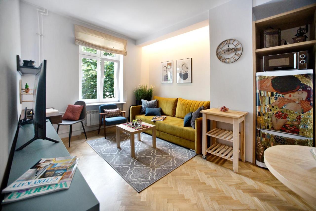 Ochota P&O Serviced Apartments Varsó Kültér fotó