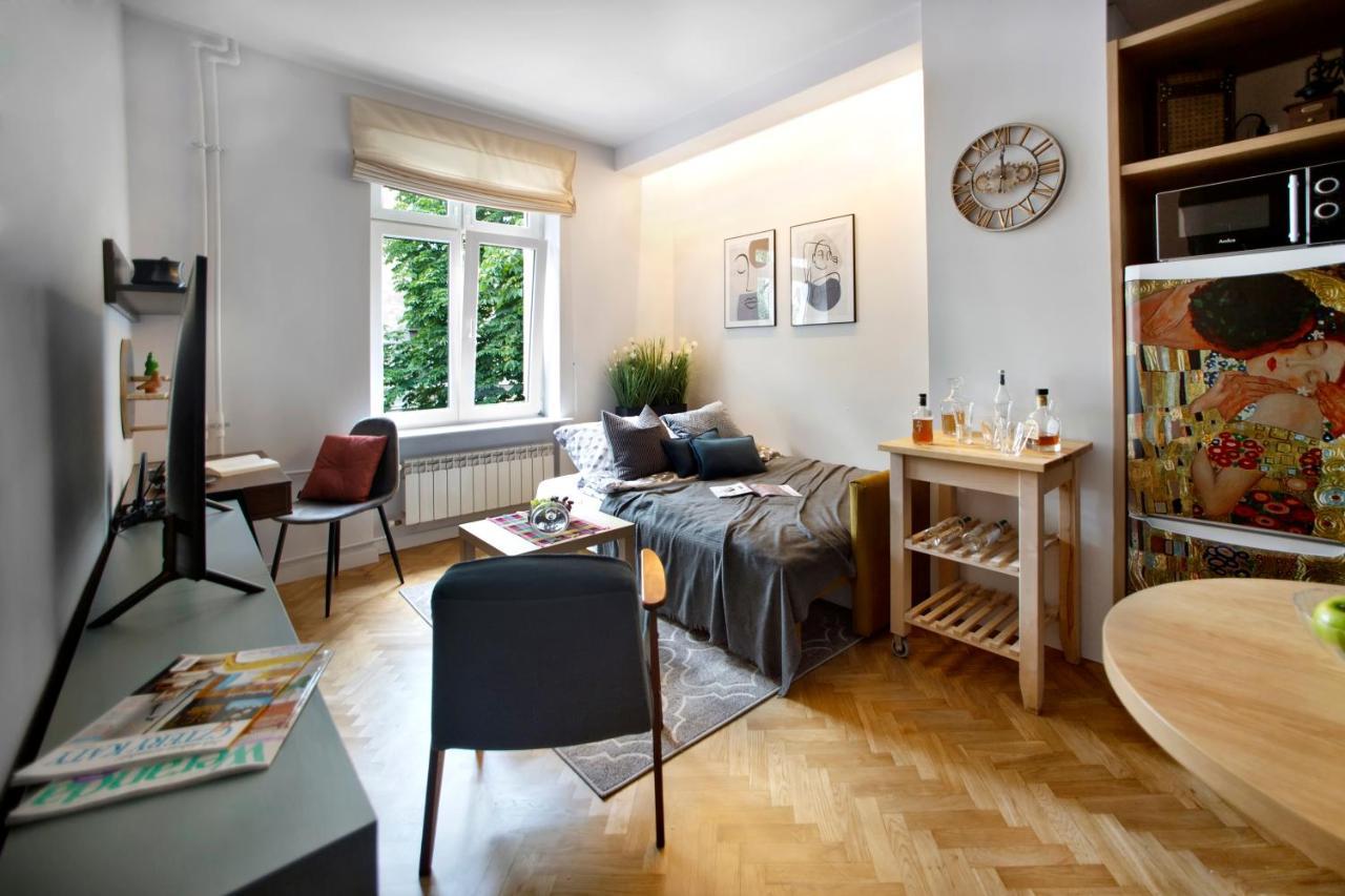 Ochota P&O Serviced Apartments Varsó Kültér fotó